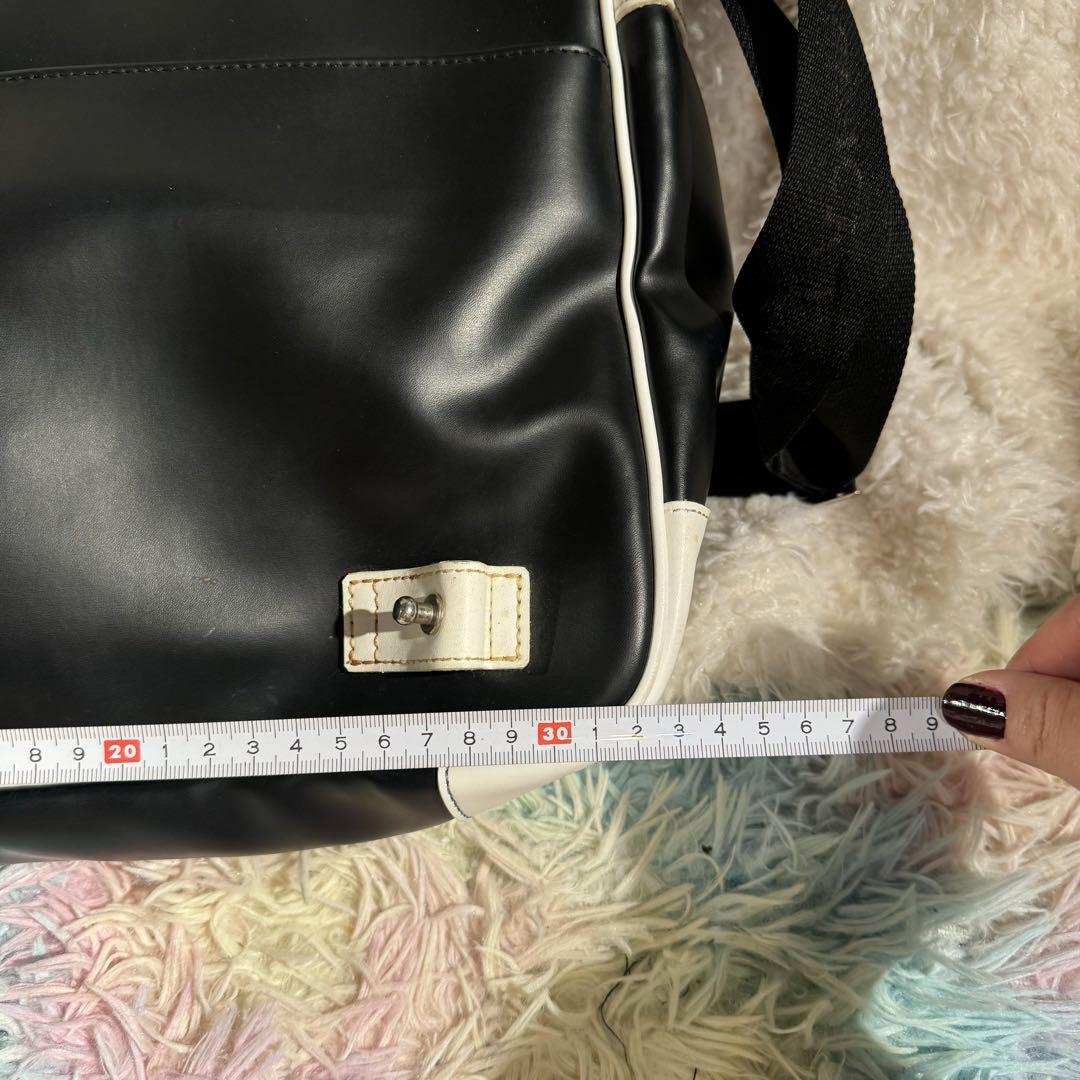 BURBERRY BLACK LABEL メッセンジャーバッグ 黒