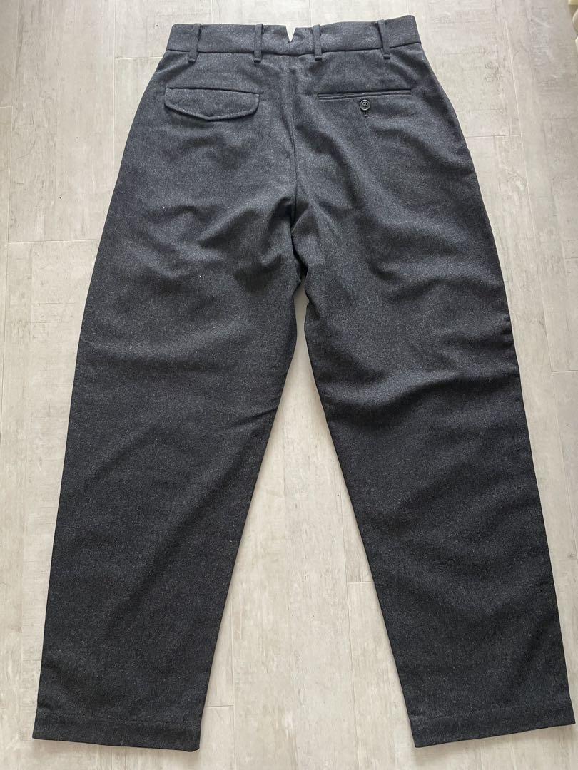 UNIQLO +J ウールブレンドタックパンツ