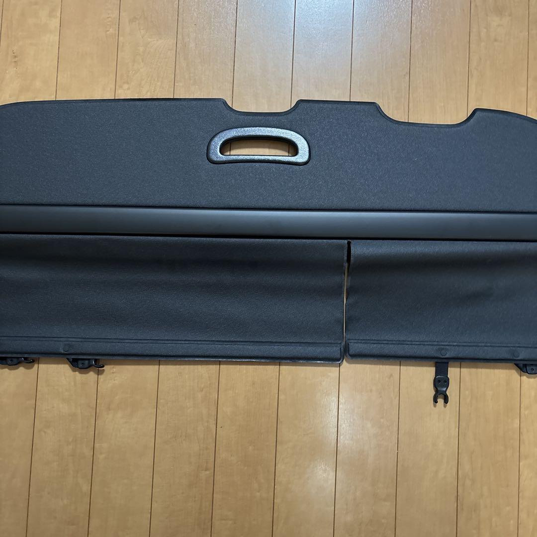 【美品】後期150プラド　トヨタ純正　トノカバー
