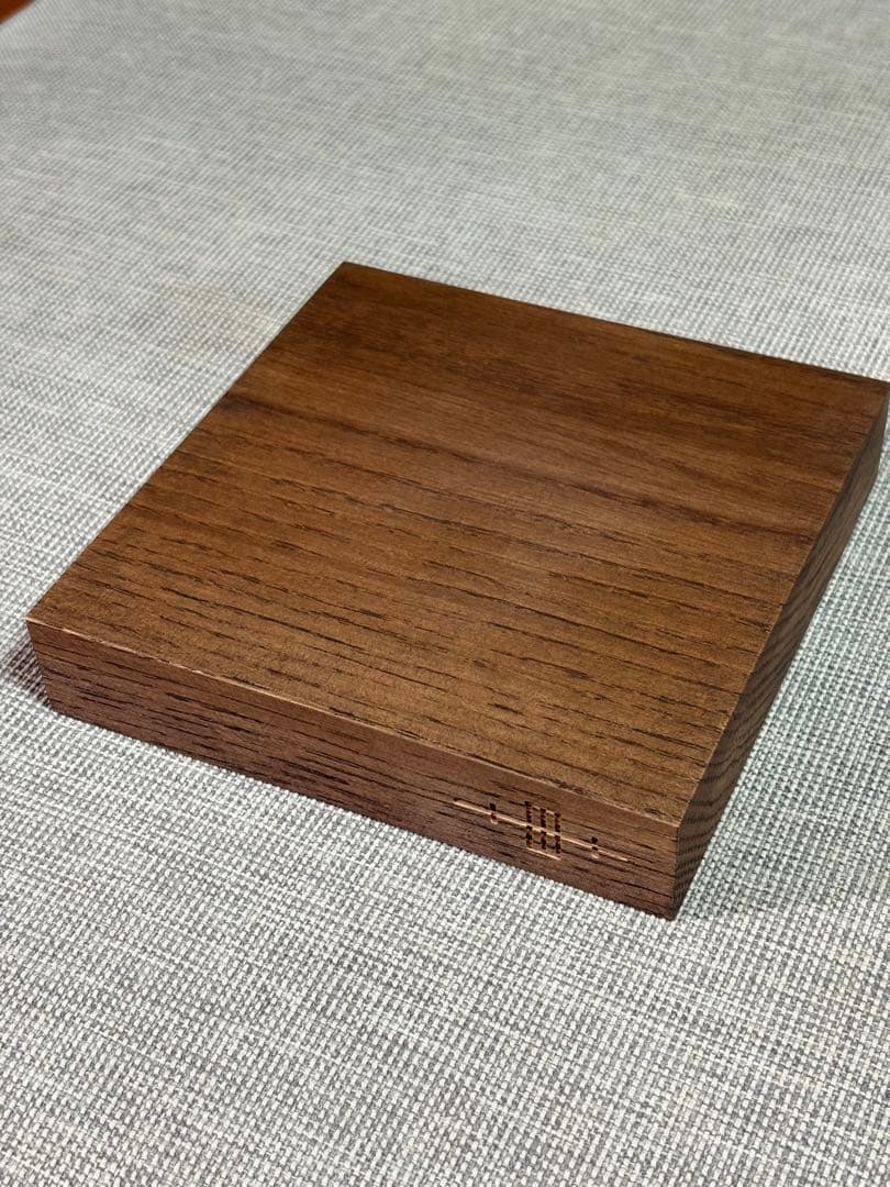 raw life factory 木製台座