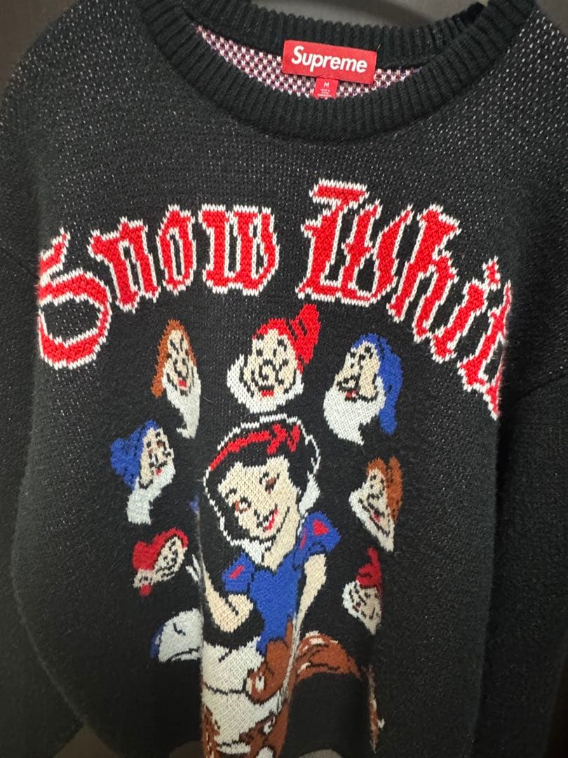 M SUPREME Snow White Sweater 白雪姫