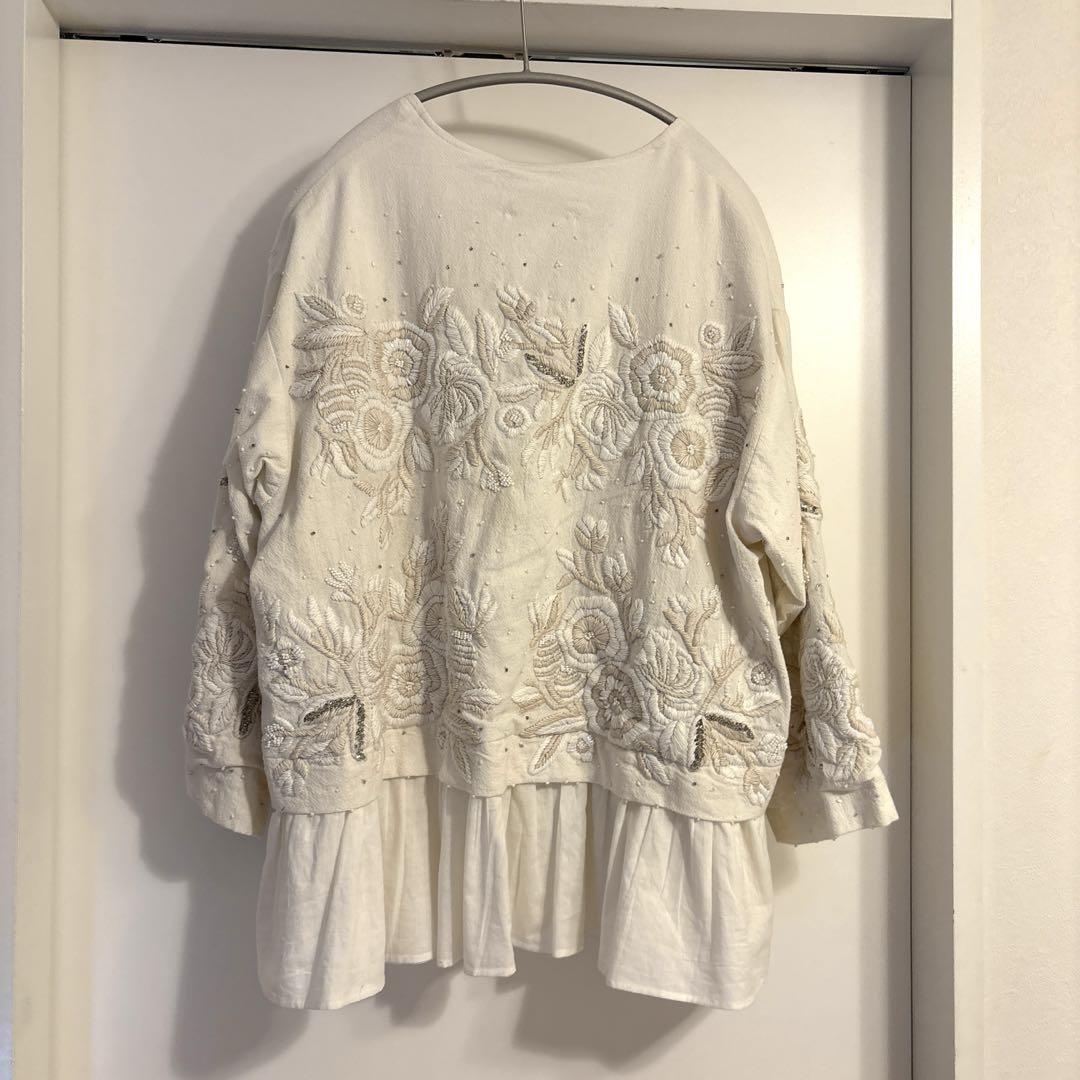 ピアズリー　ハンド刺繍裾フリル羽織　受注品 新品未使用品♡