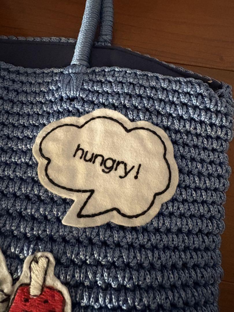 ライオン刺繍のブルー編み込みバッグ