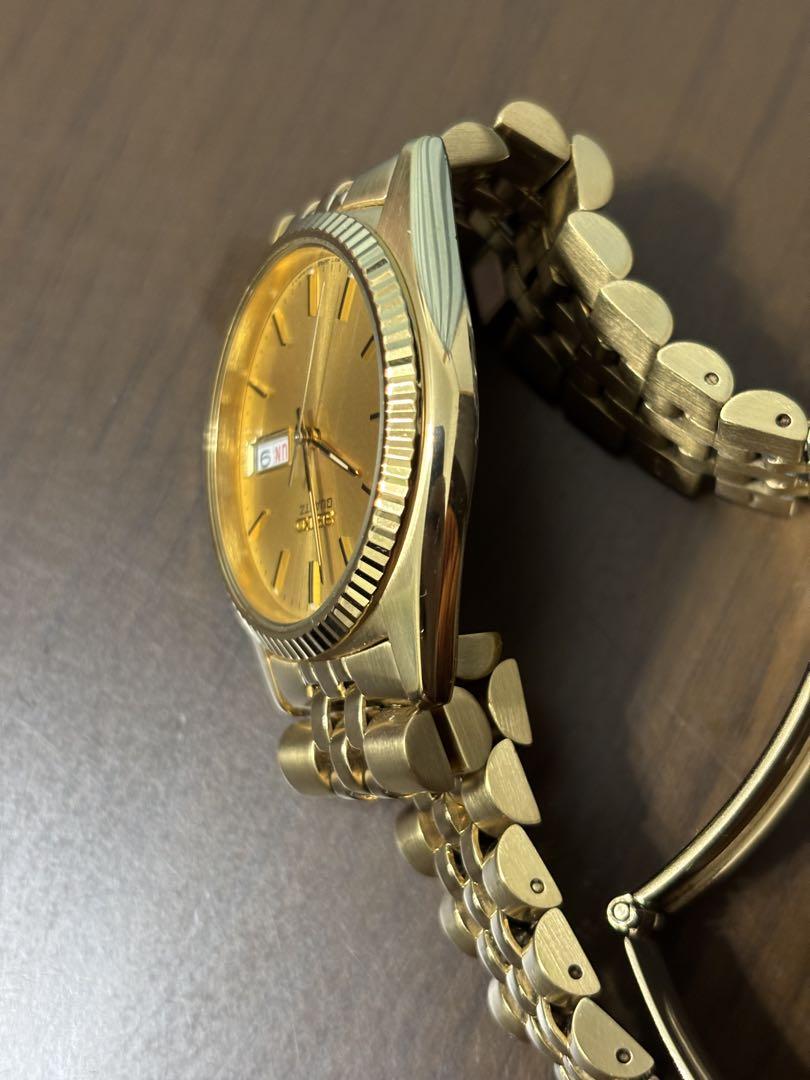 SEIKO QUARTZ 腕時計　7N43-8111
