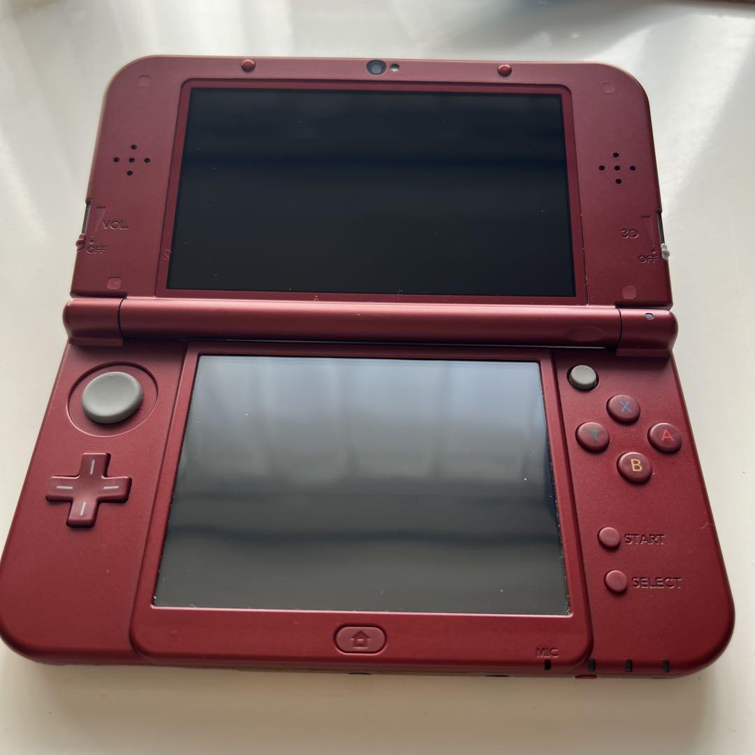 ニンテンドー3DSLL本体メタリックレッドと充電器セット(箱付き