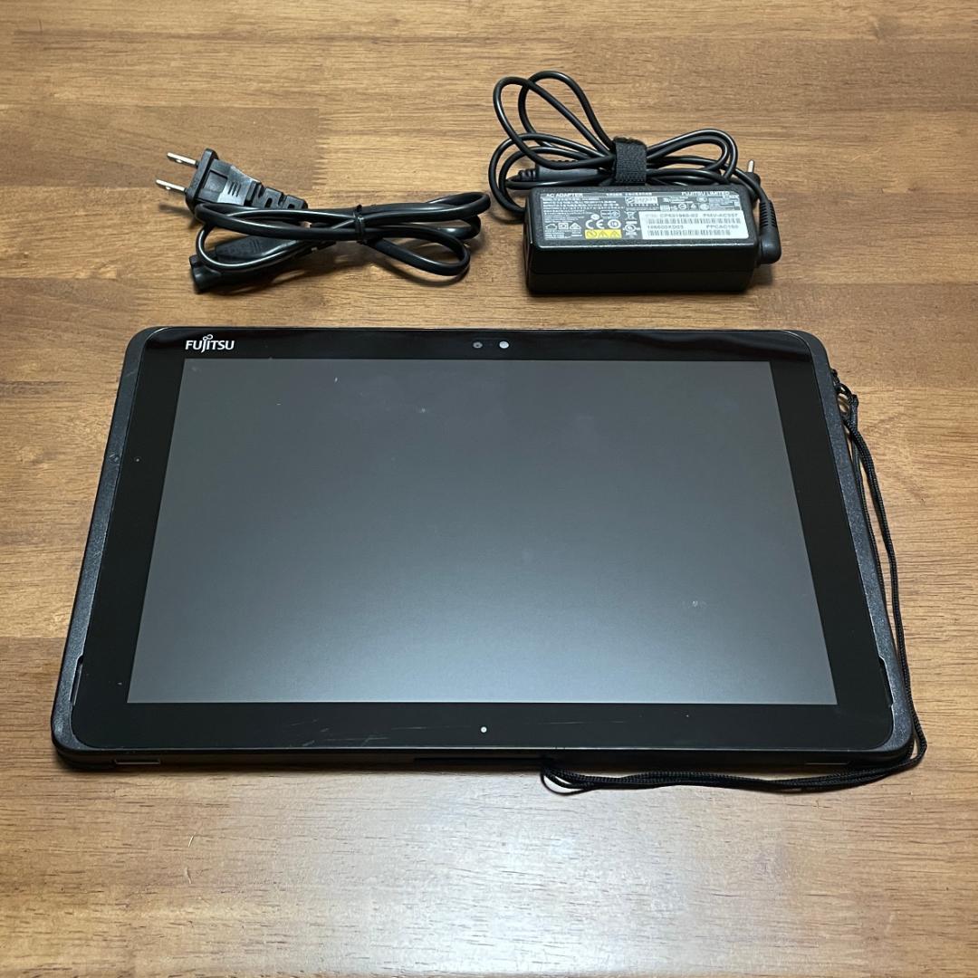 お絵描きイラストに！富士通タブレット✨ワコムのタッチペン付き Windows11