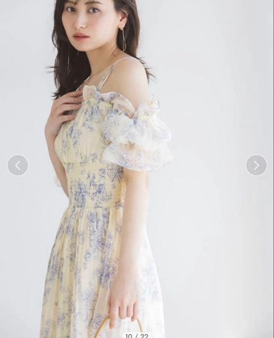 スナイデル Sustainableオフショルギャザーワンピース