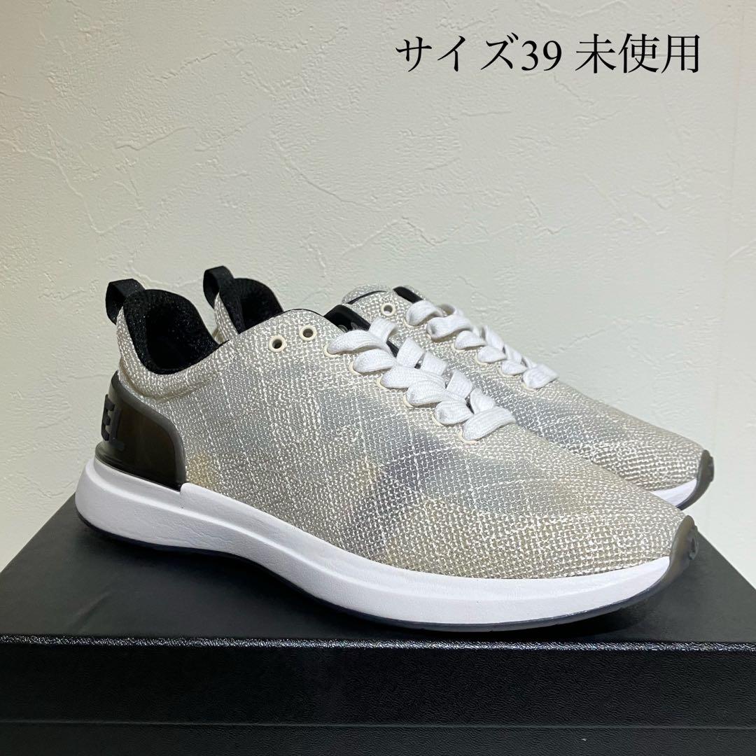 CHANEL♡シャネル スニーカー 未使用品！