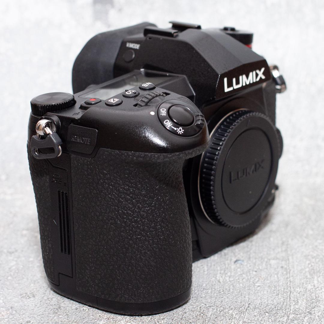 デジタルカメラ PANASONIC LUMIX  DC-G9 Pro