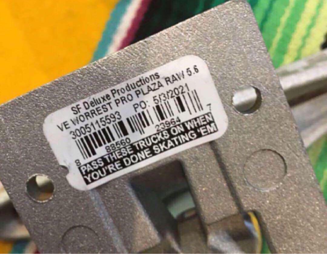 venture ベンチャースケートボードトラック5.6スタンダードスケルトン