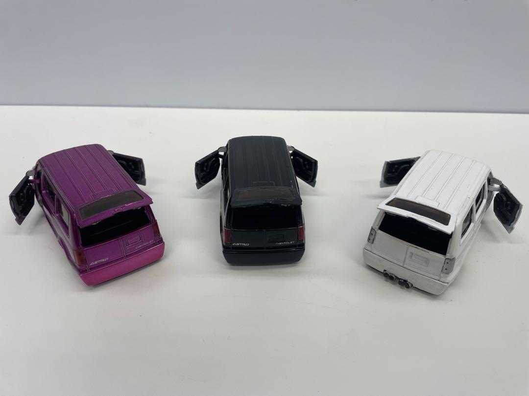 値下げ JadaToys シボレー アストロ 3台セット 1/32 - メルカリ