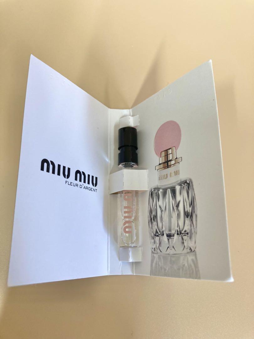 【未使用品】♡miu miu(ミュウミュウ) フルールダルジャン♡ 週末限定値下げ ミュウミュウ フルール ダルジャン 香水（MIU