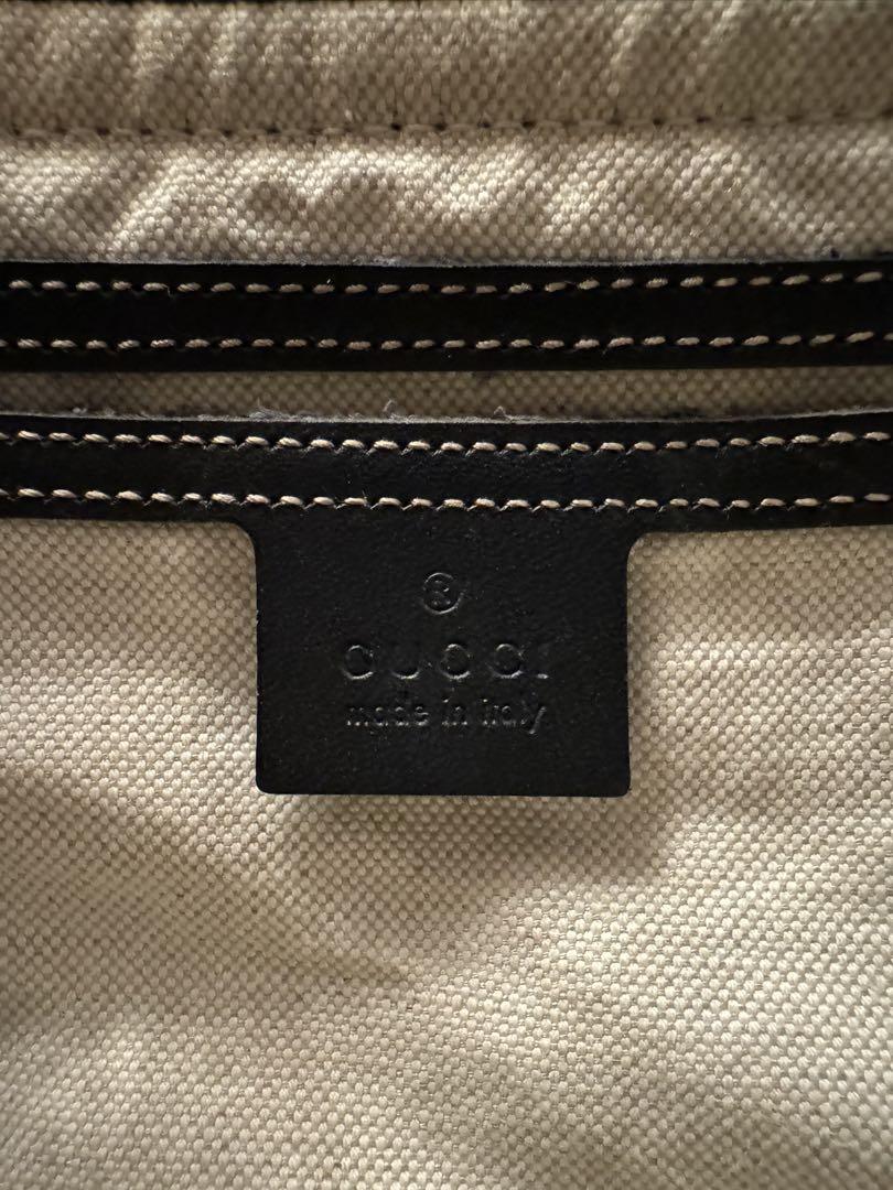 GUCCI グッチ GGスプリーム ボディバッグ ショルダーバッグ