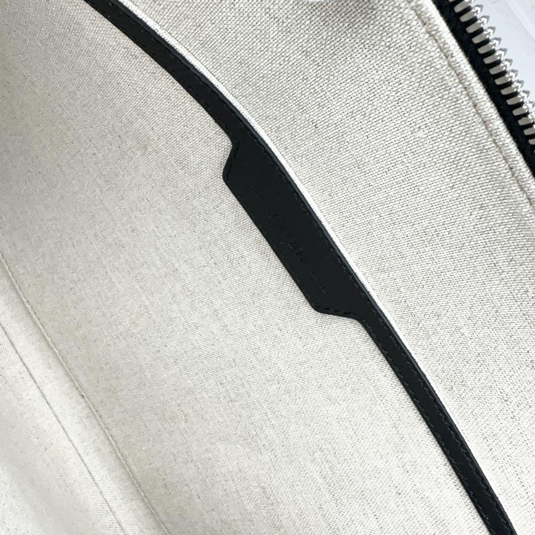 クラッチバック