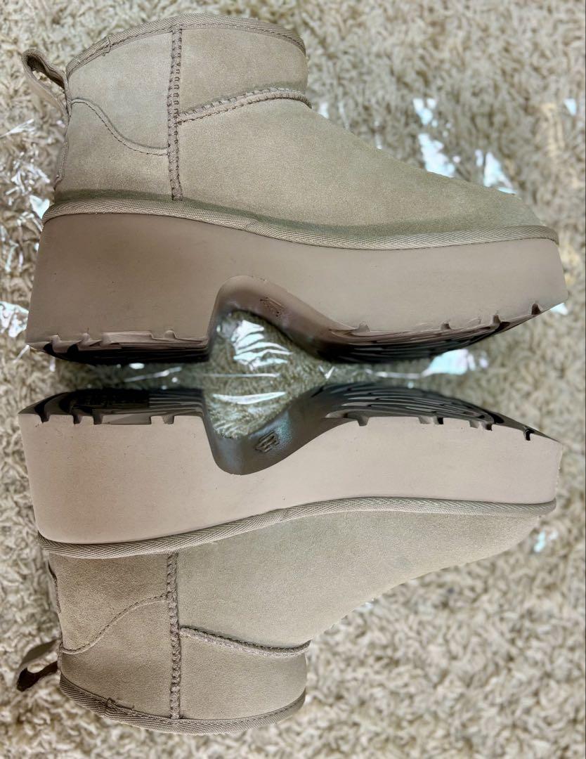 UGG【美品】新作限定モデル/クラシックウルトラミニ/厚底ブーツ