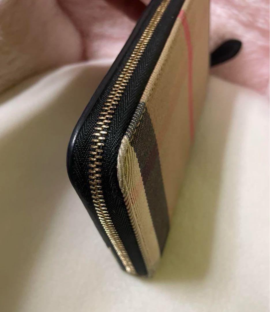 【極美品】BURBERRY バーバリー　ラウンドファスナー 黒 ノバチェック