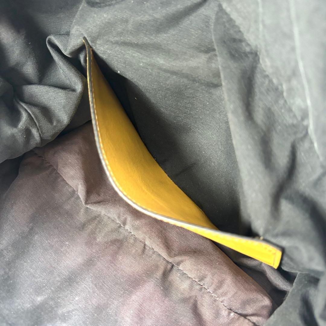 ボディバッグ グラフィティペイント