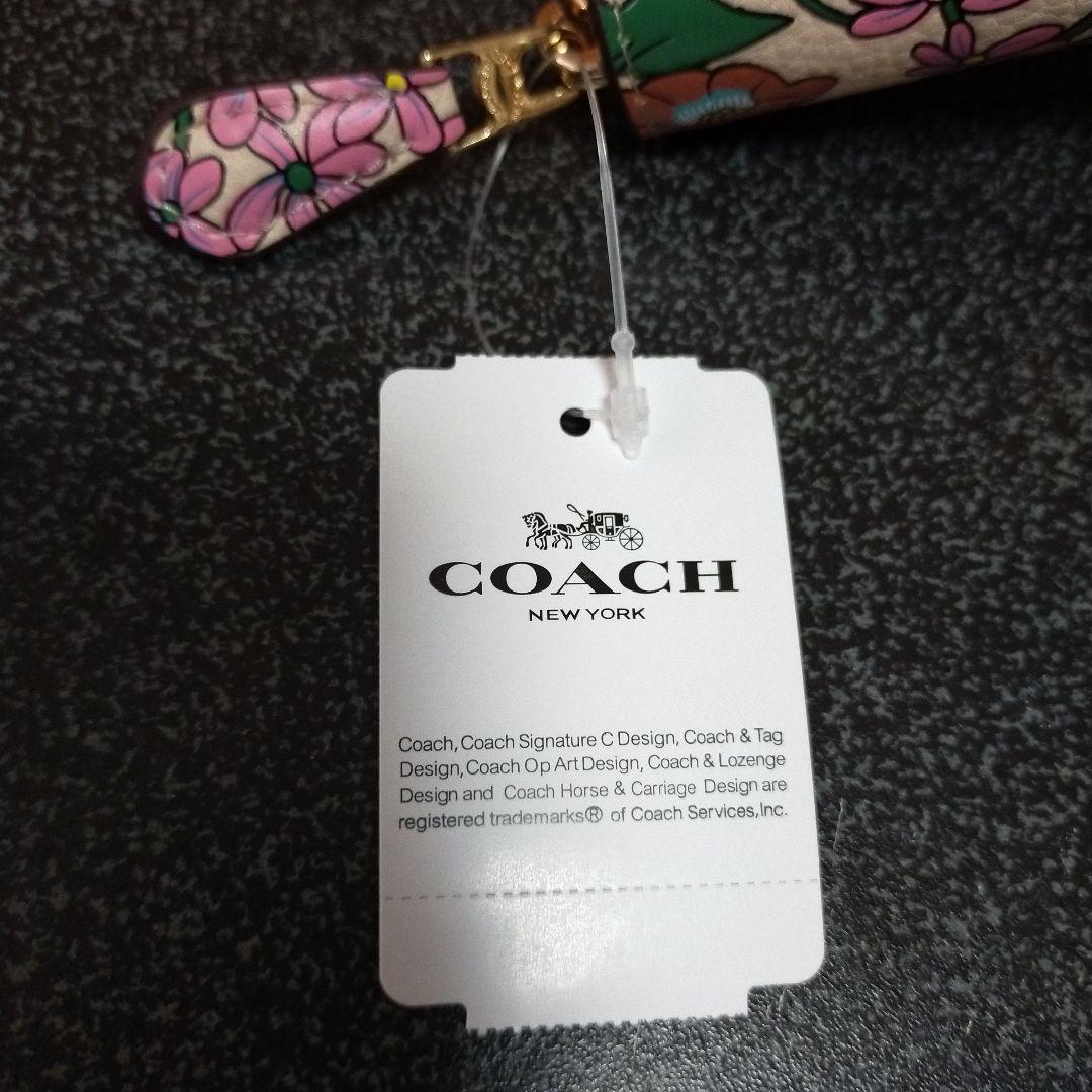 新品未使用 COACH ラウンドファスナー 花柄 長財布