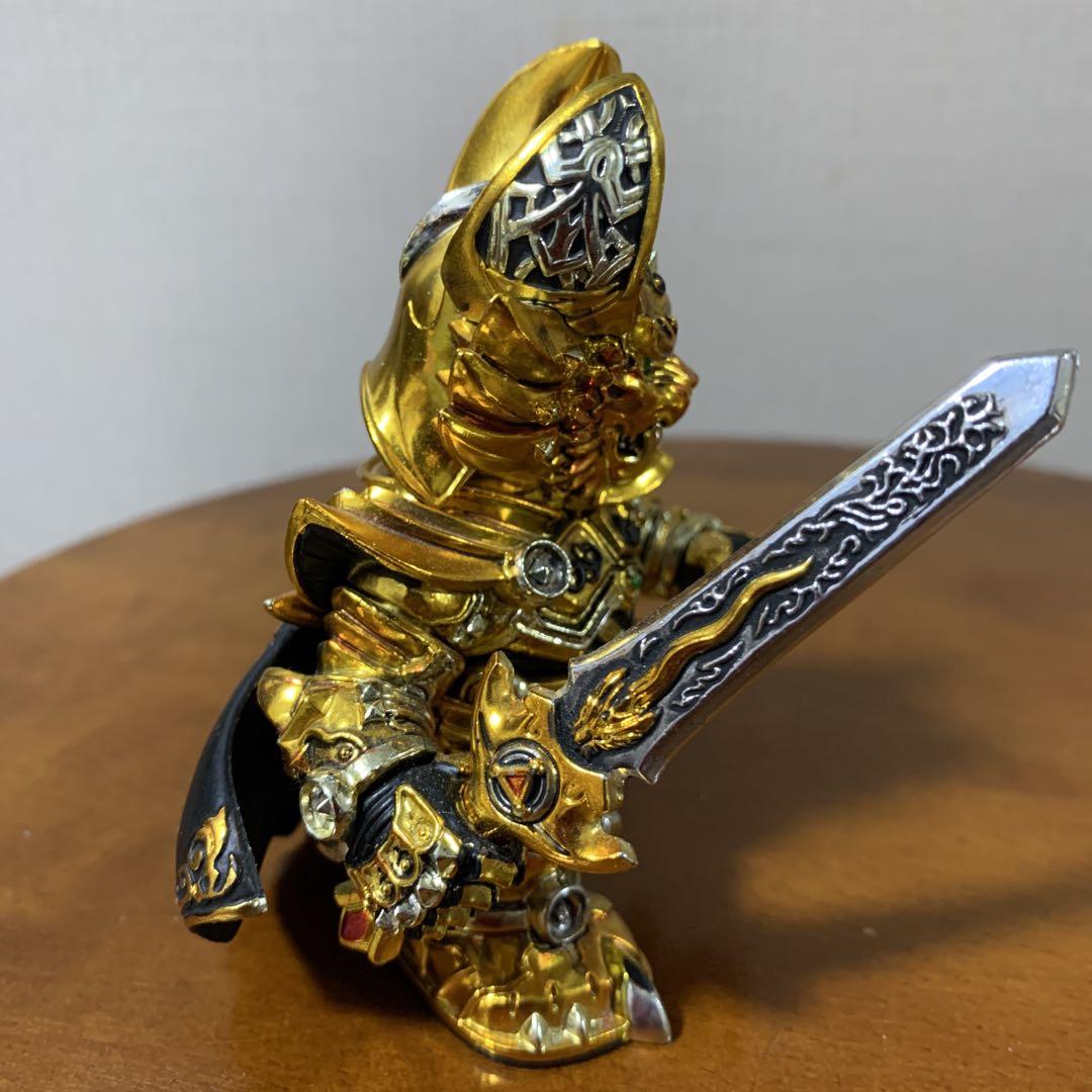 黄金騎士ガロ メッキVer. GARO 牙狼デフォルメ魔戒コレクション
