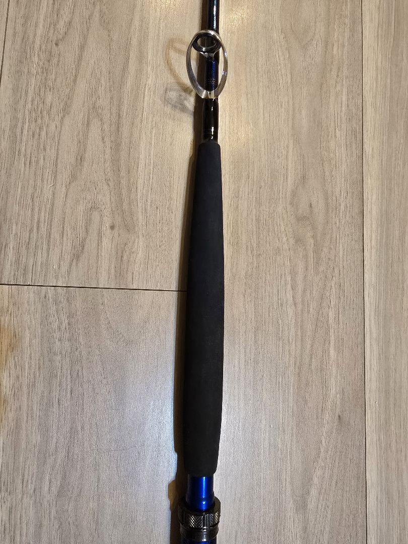 【極美品！船一度持ち込みのみ！】DAIWA　ゴウインブル　HH-190・V