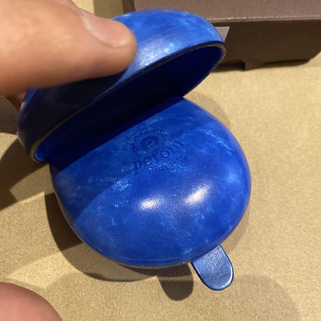 ペローニ　レザー　小銭入れ　財布　新品未使用