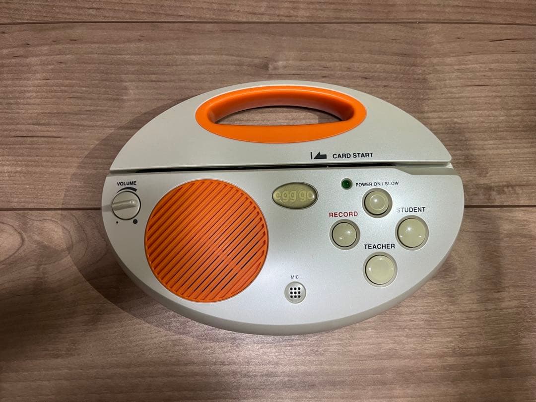 中央出版 egggo 音声録音機 ホワイト/オレンジ 中央出版 egggo 音声録音機 ホワイト/オレンジ