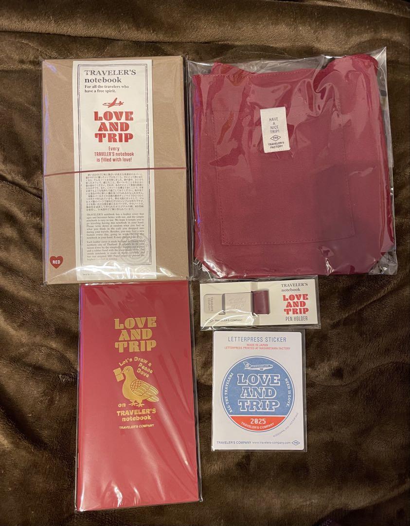 トラベラーズノート LOVE AND TRIP レギュラーサイズ サコッシュ