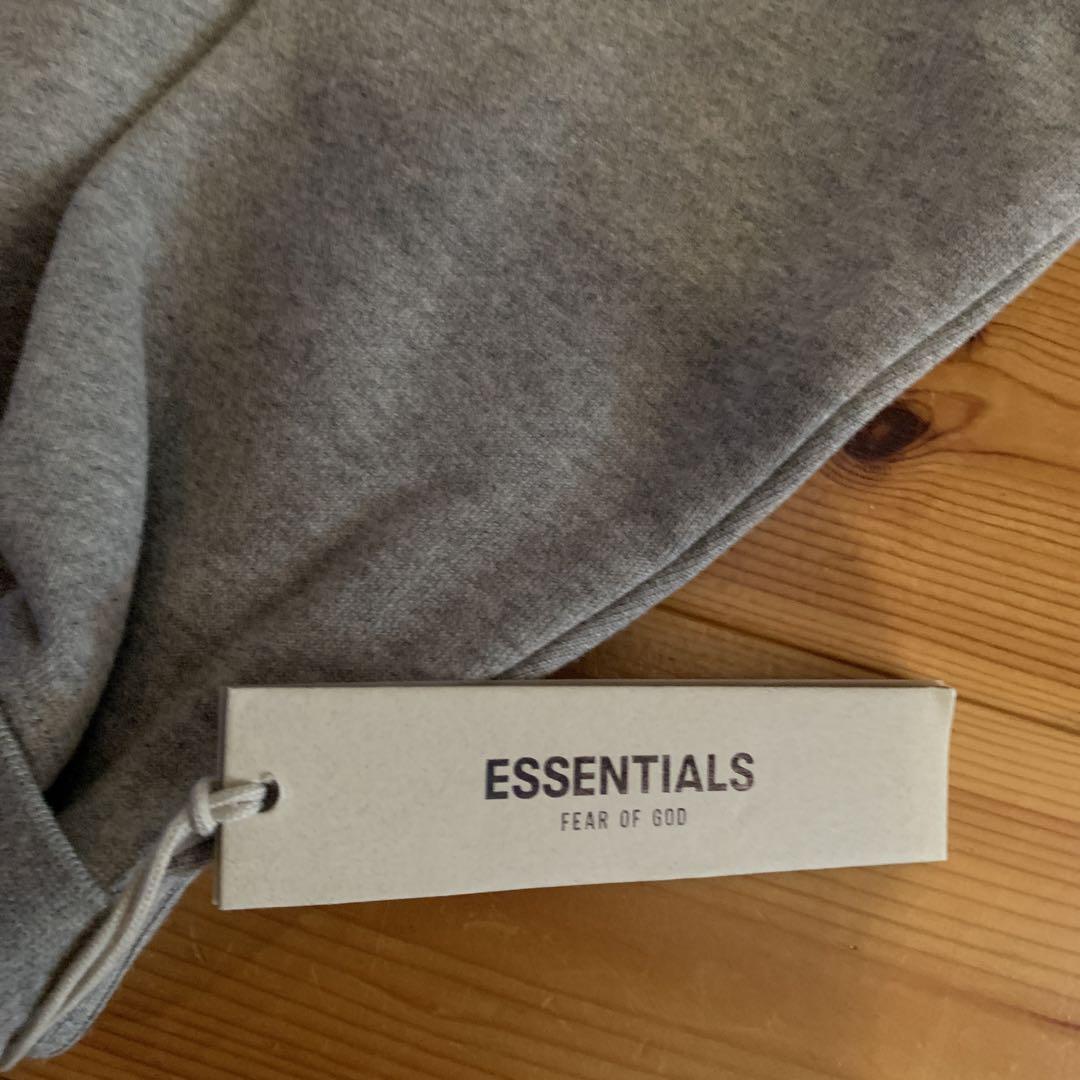 新品　FEAROFGOD ESSENTIALS キッズ　スウェット　110cm