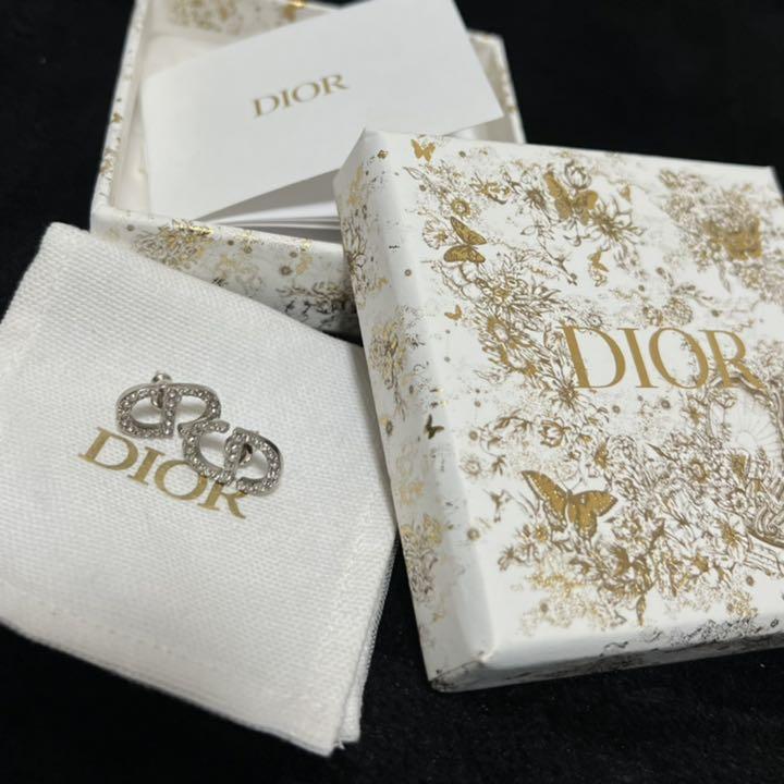23100円 買取り実績 Dior ディオール 両耳ピアス