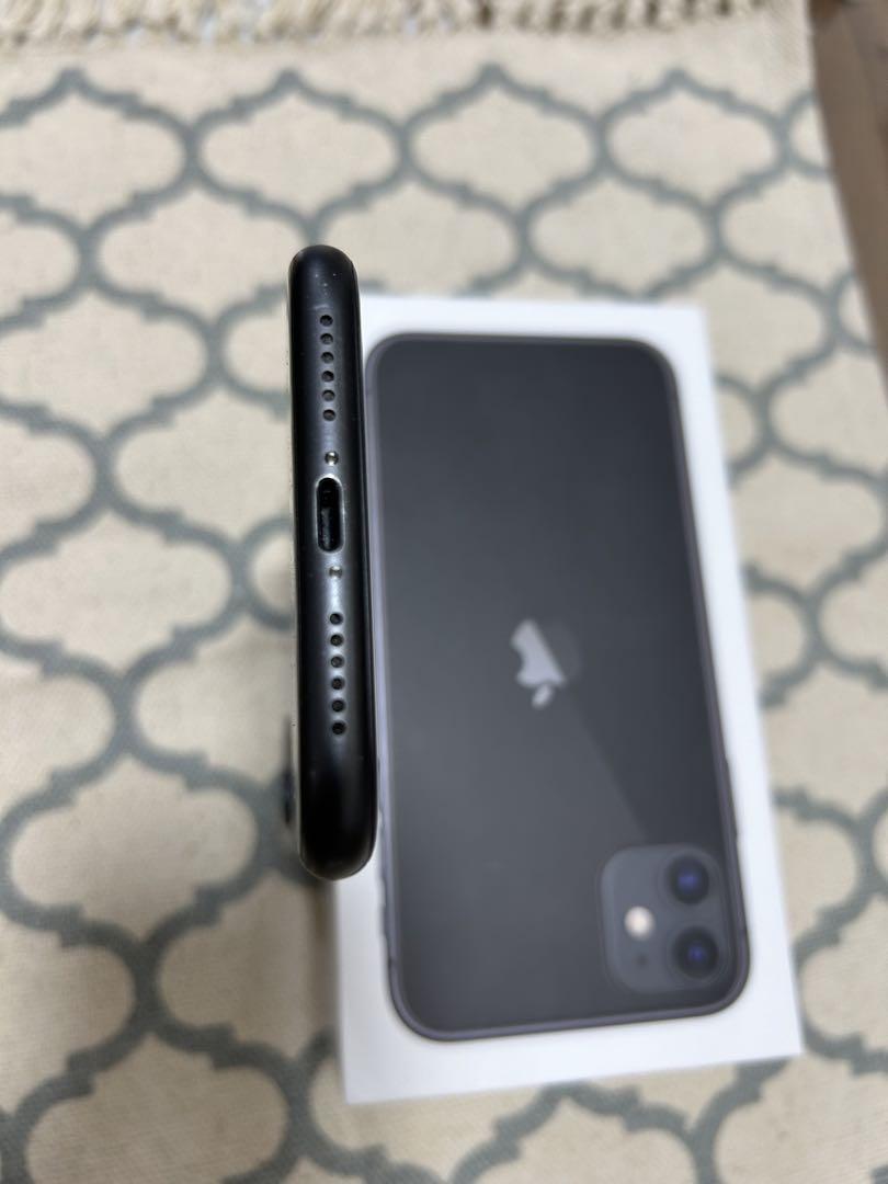iPhone11 アイフォン ブラック 64GB SIMフリー