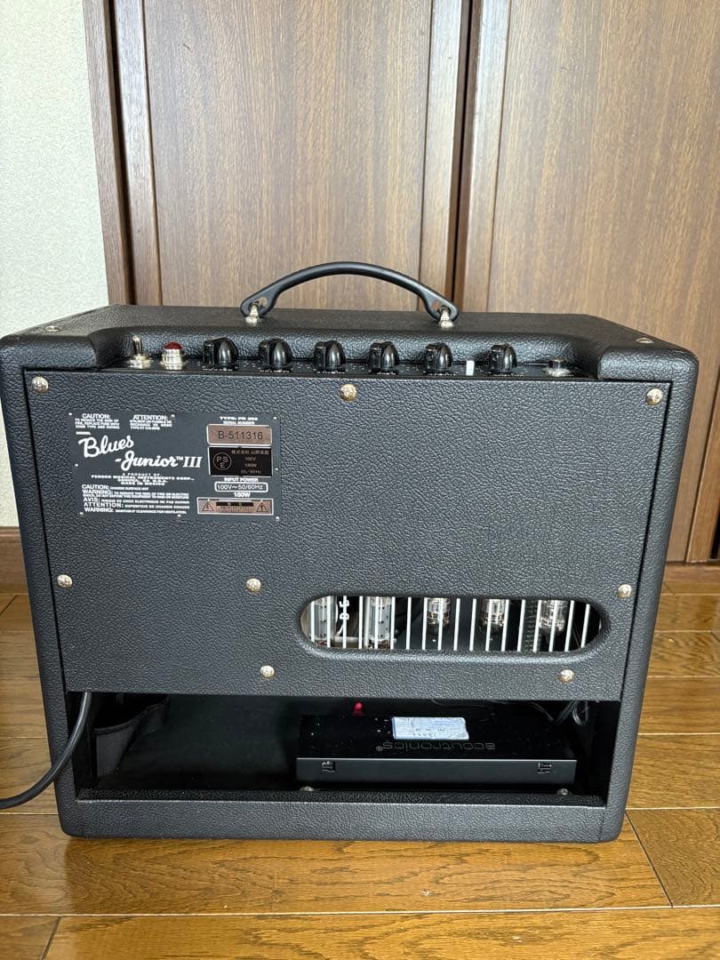 Fender Blues Junior III ギター用アンプ Fender Blues Junior III ギター用アンプ