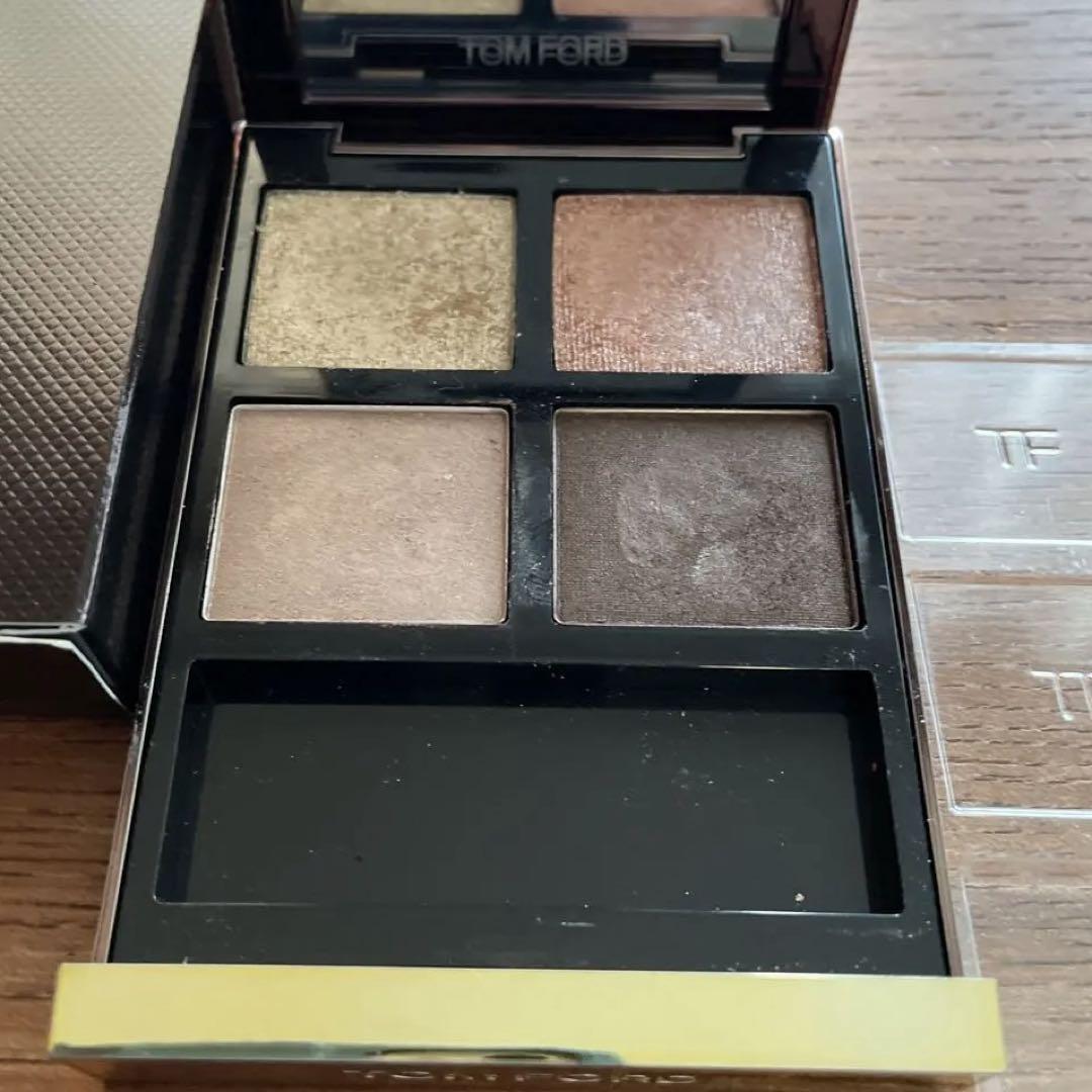 TOM FORD アイカラークォード 01 ゴールデンミンク
