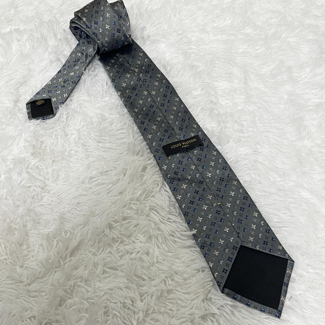 美品！現行 LOUIS VUITTON モノグラム 総柄 グレー ネクタイ
