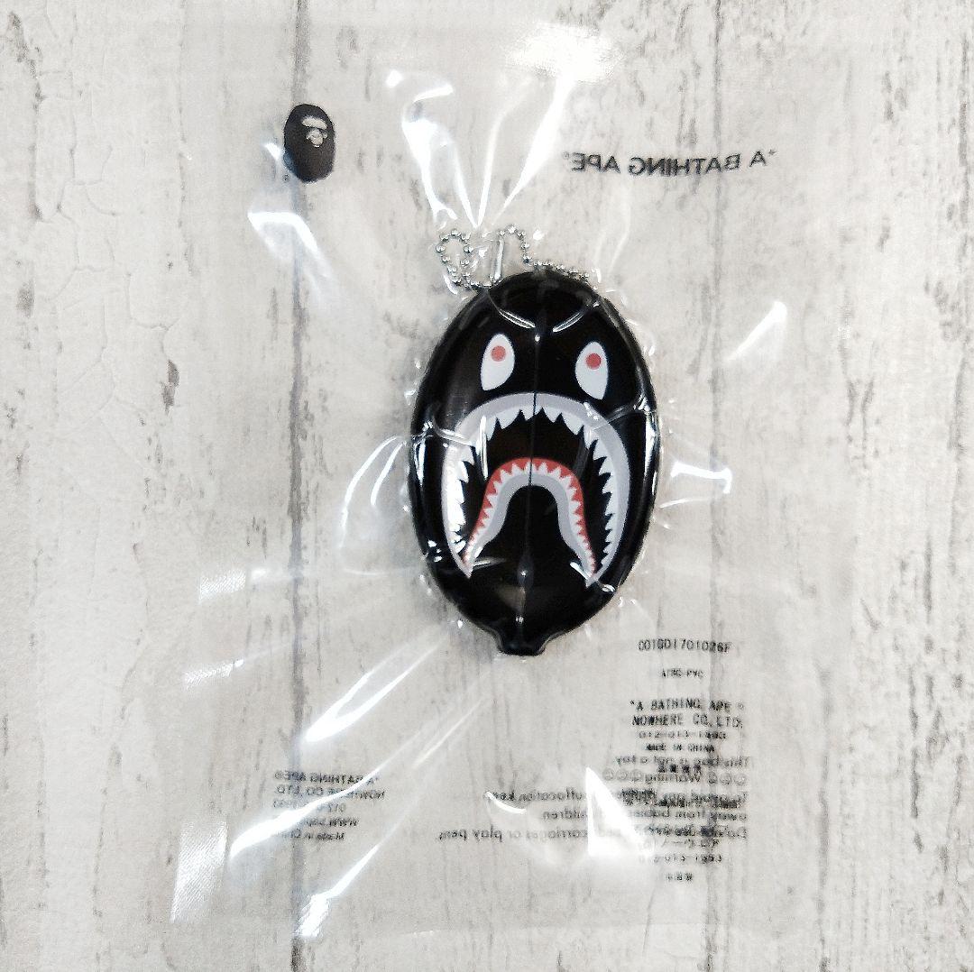 高い素材】新品・未開封☆A BATHING APE ブラック コインケース