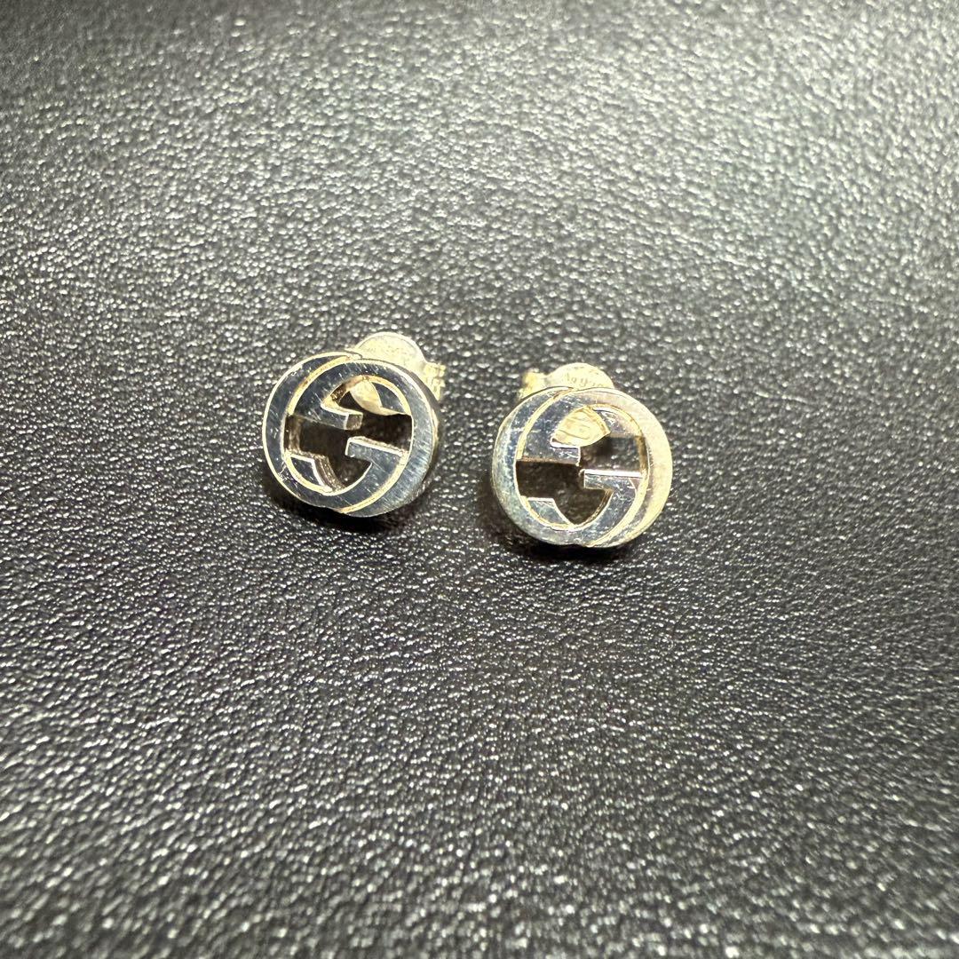 GUCCI GGロゴピアス