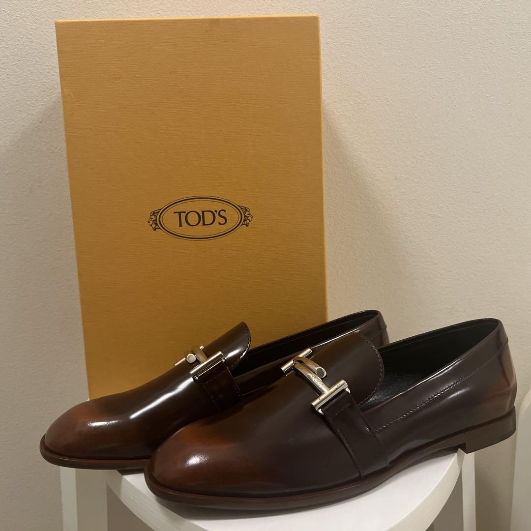 【最終値下げ】未使用 TODS トッズ　ローファー　ブラウン