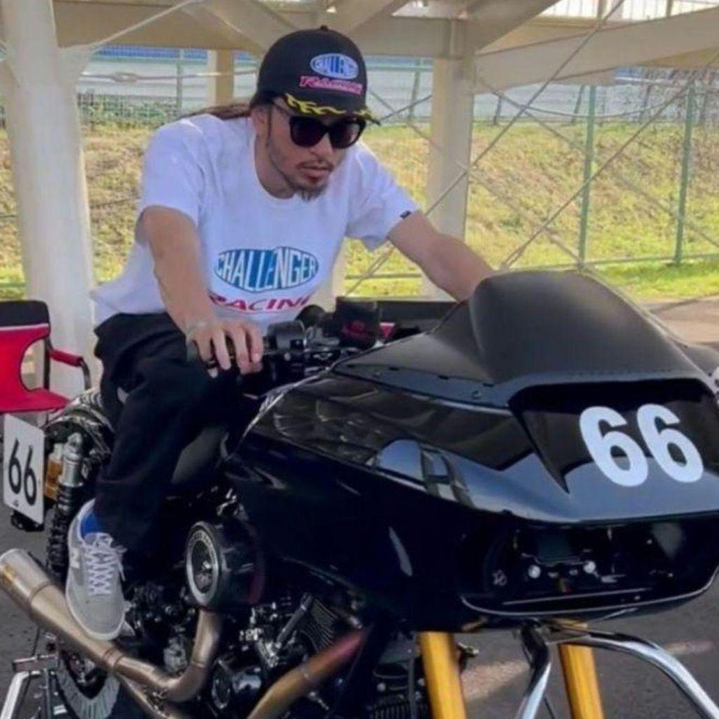 CHALLENGER　チャレンジャー　L/S RACING TEE　長瀬智也 CHALLENGER チャレンジャー L/S RACING TEE 長瀬智也 - メルカリ