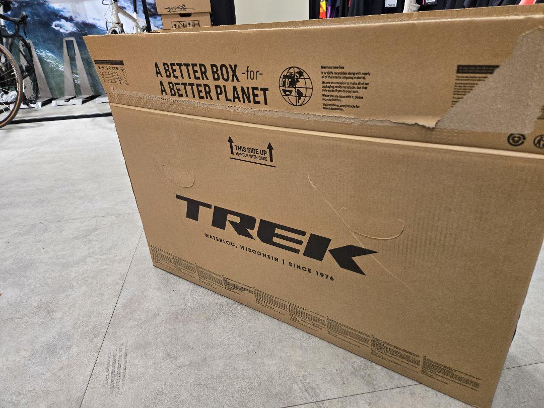 Trek バランスバイク ブラック/レッド kickster トレック