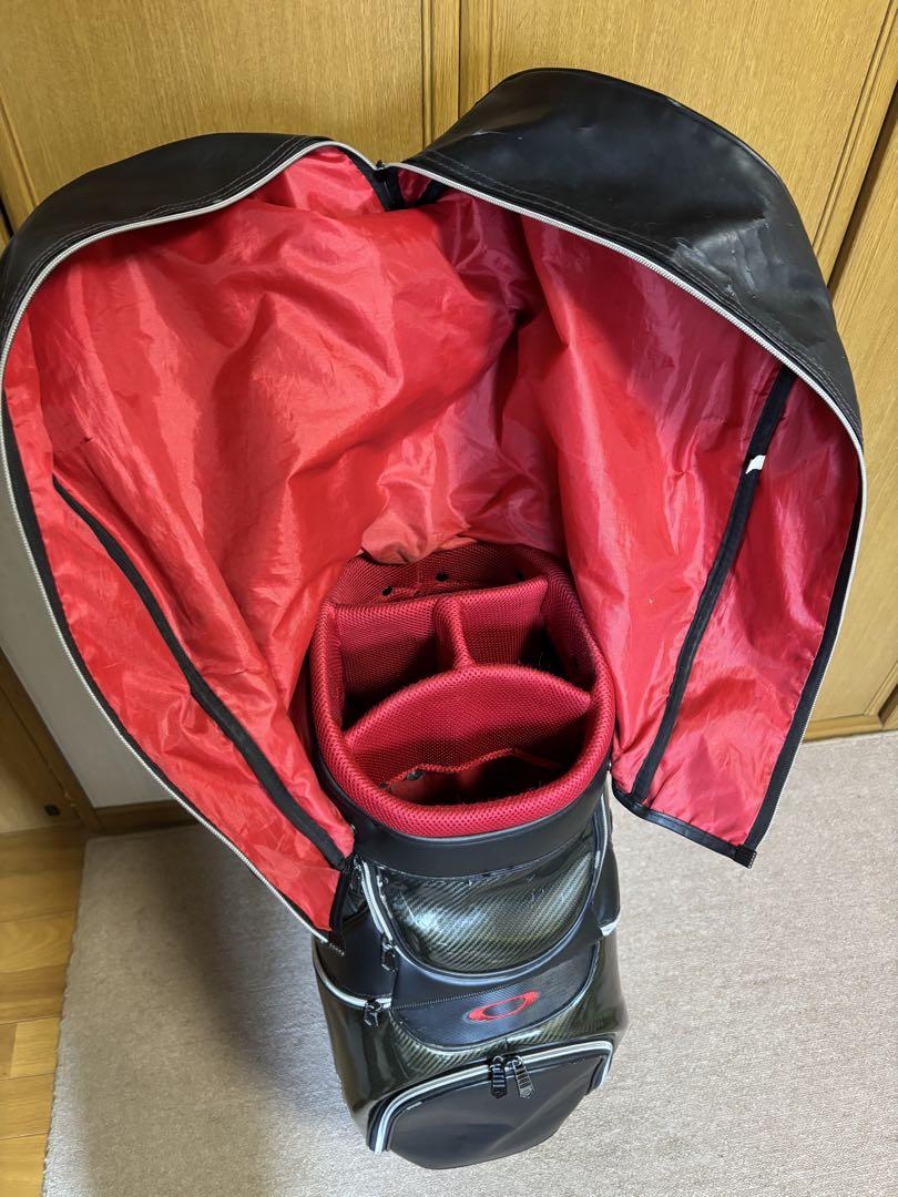 オークリー OAKLEY　キャディバッグ９.5型（ブラックレッド）