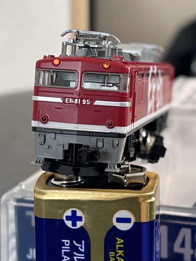 TOMX2148 EF81 レインボー塗装　電気機関車