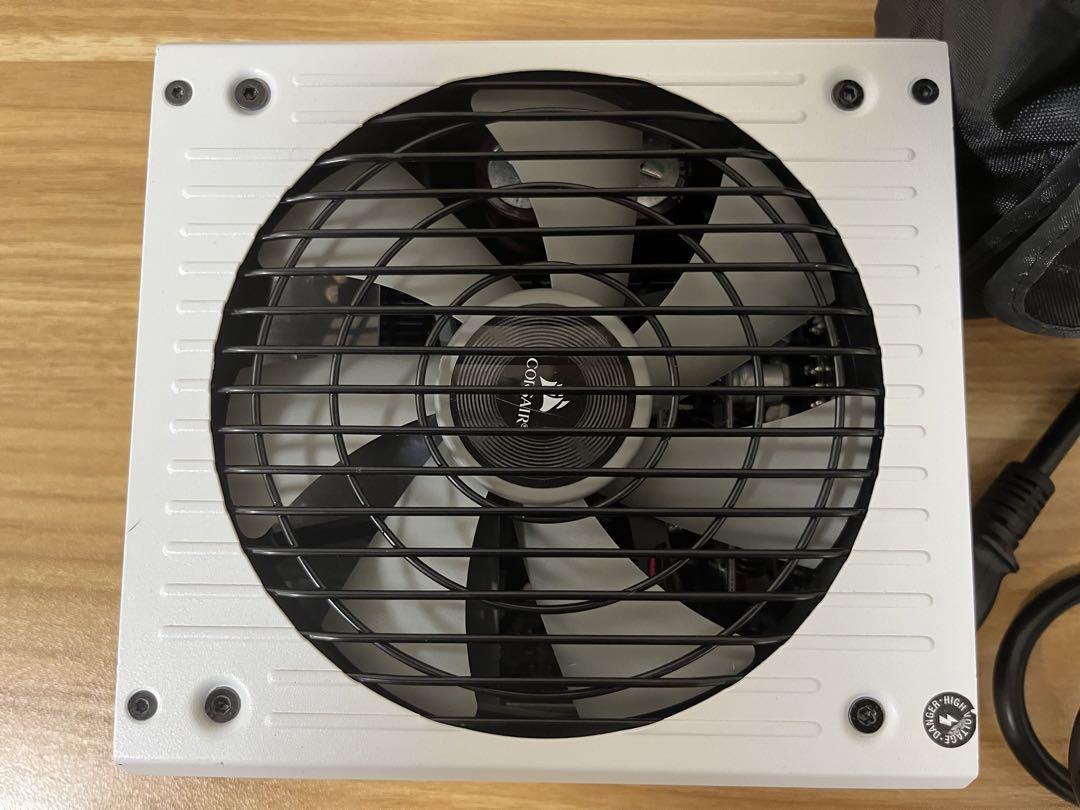 Corsair RM850x 電源ユニット ホワイト
