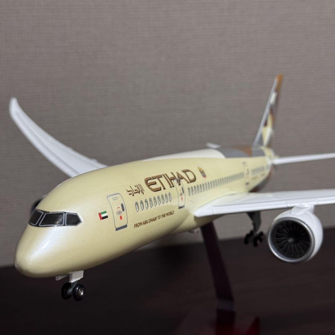 ETIHAD AIRWAYS エティハド航空 B787-9 1/150 新品