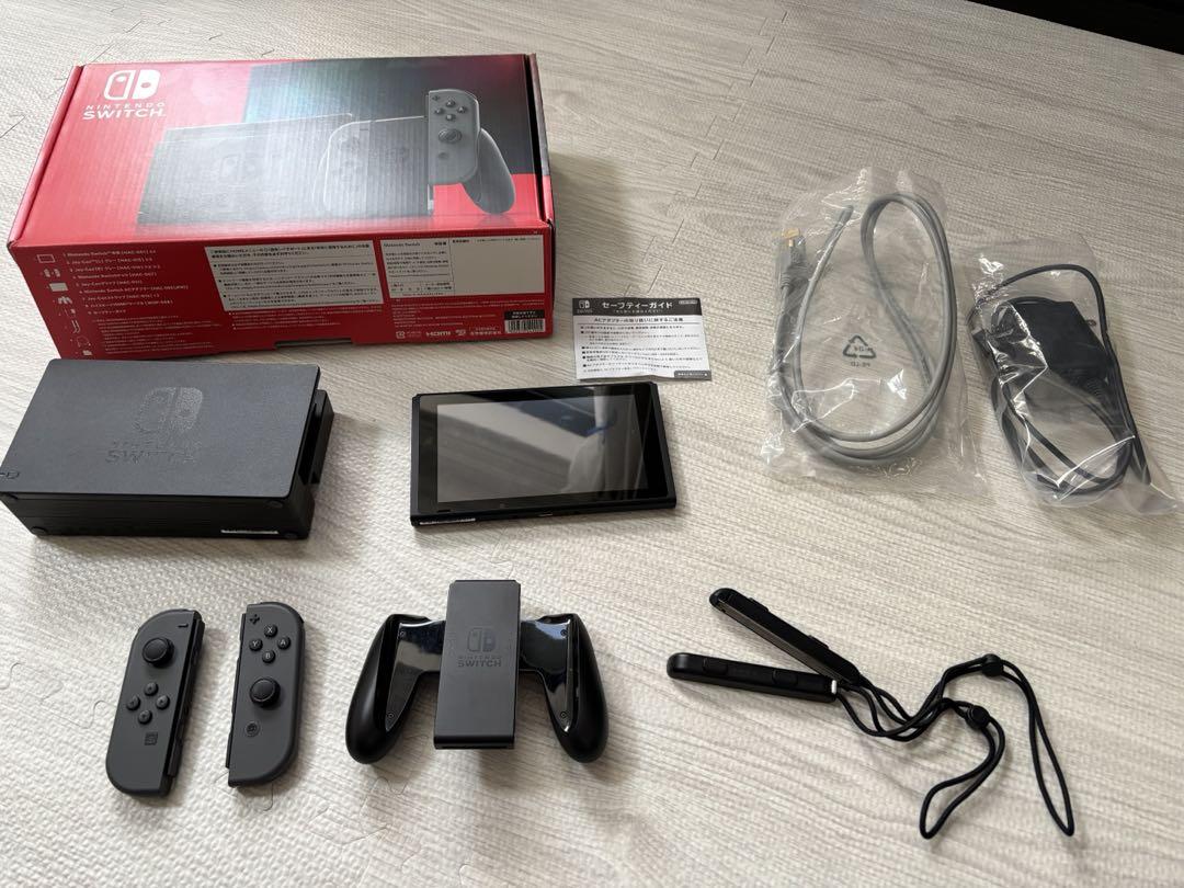 ニンテンドースイッチ　Switch 美品