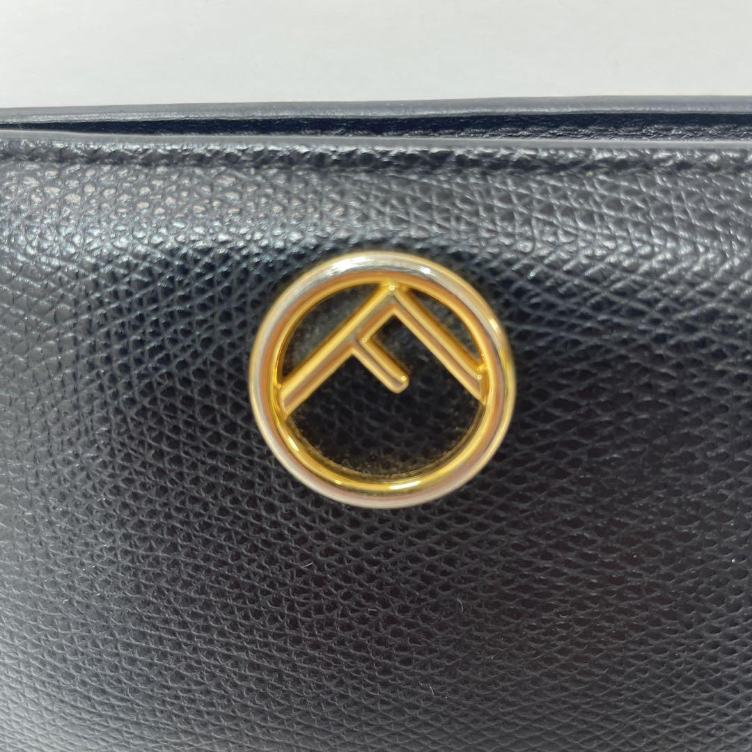 ◼️FENDI エフイズ