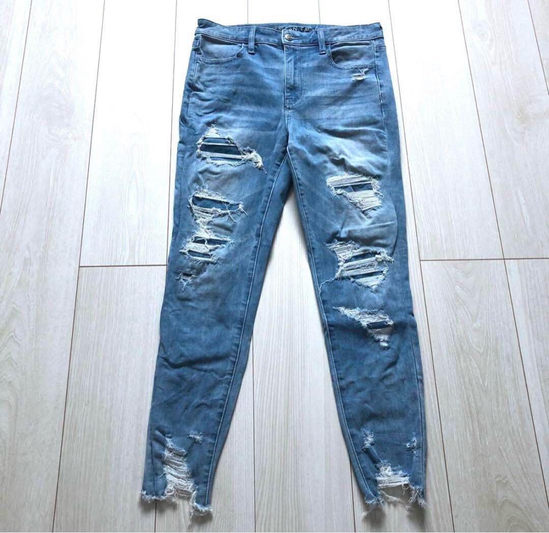 アメリカンイーグル　ジェギング　スキニー　ダメージデニム デニムパンツ　あて布