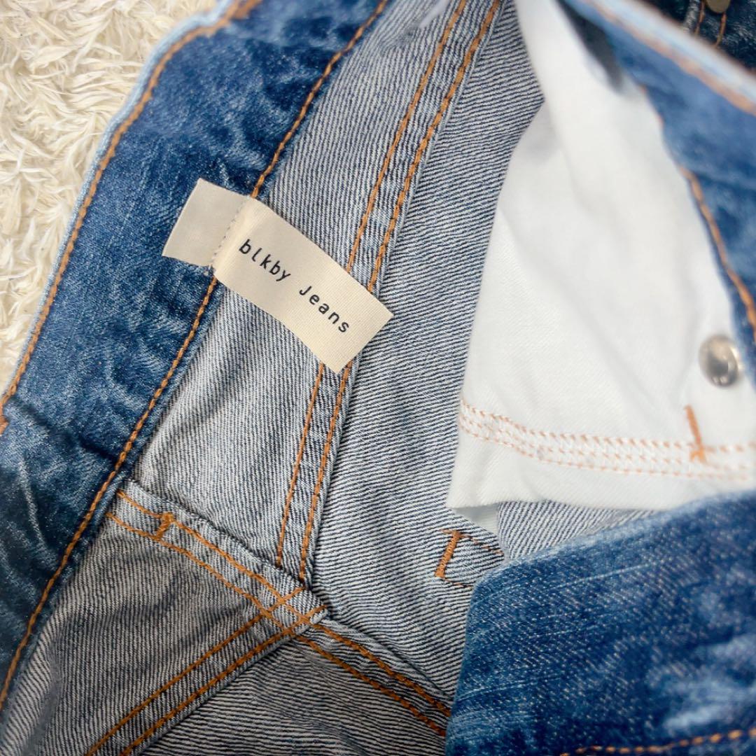 ブラックバイマウジー　blkby loose straight denim