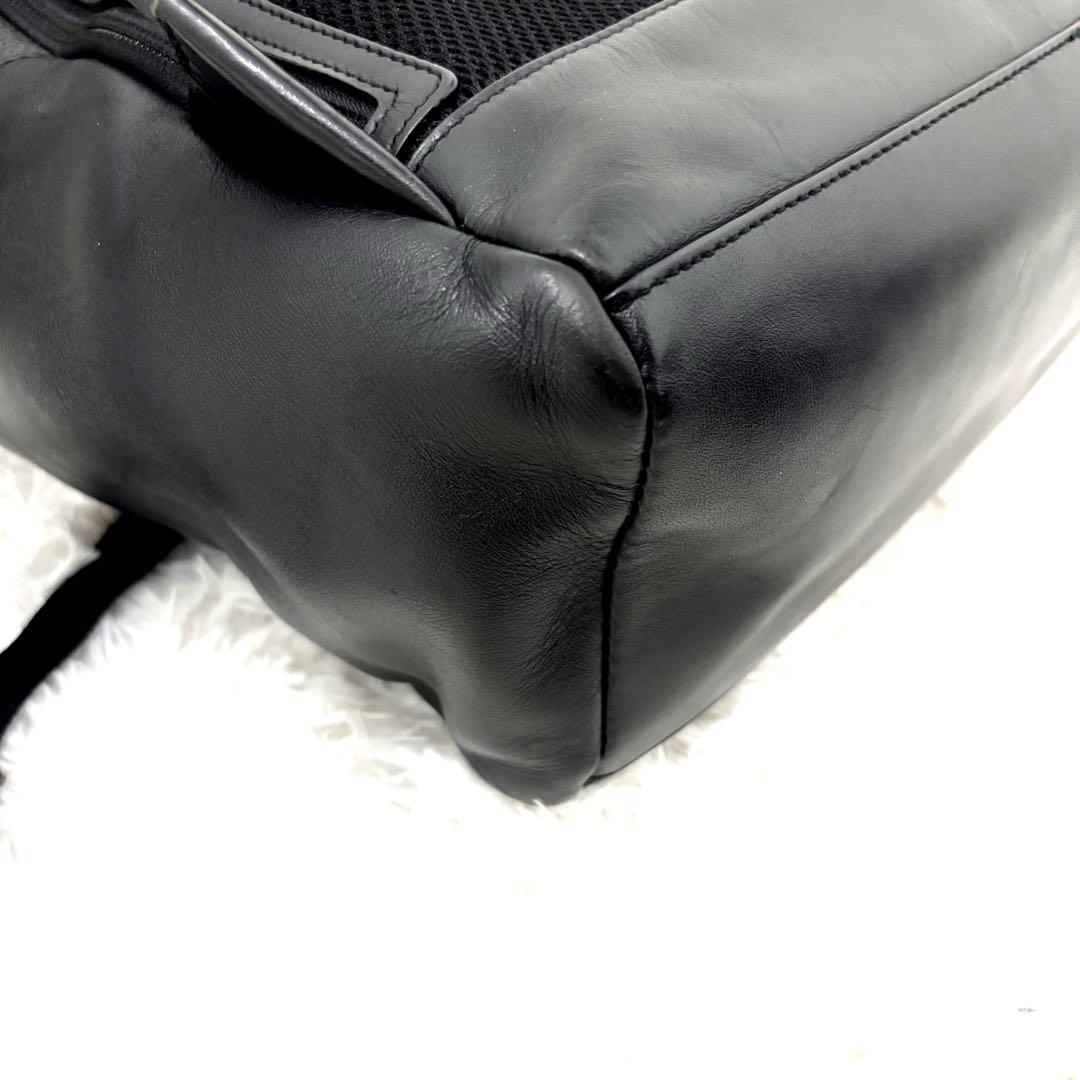 美品　COACHレザーリュック　ブラック