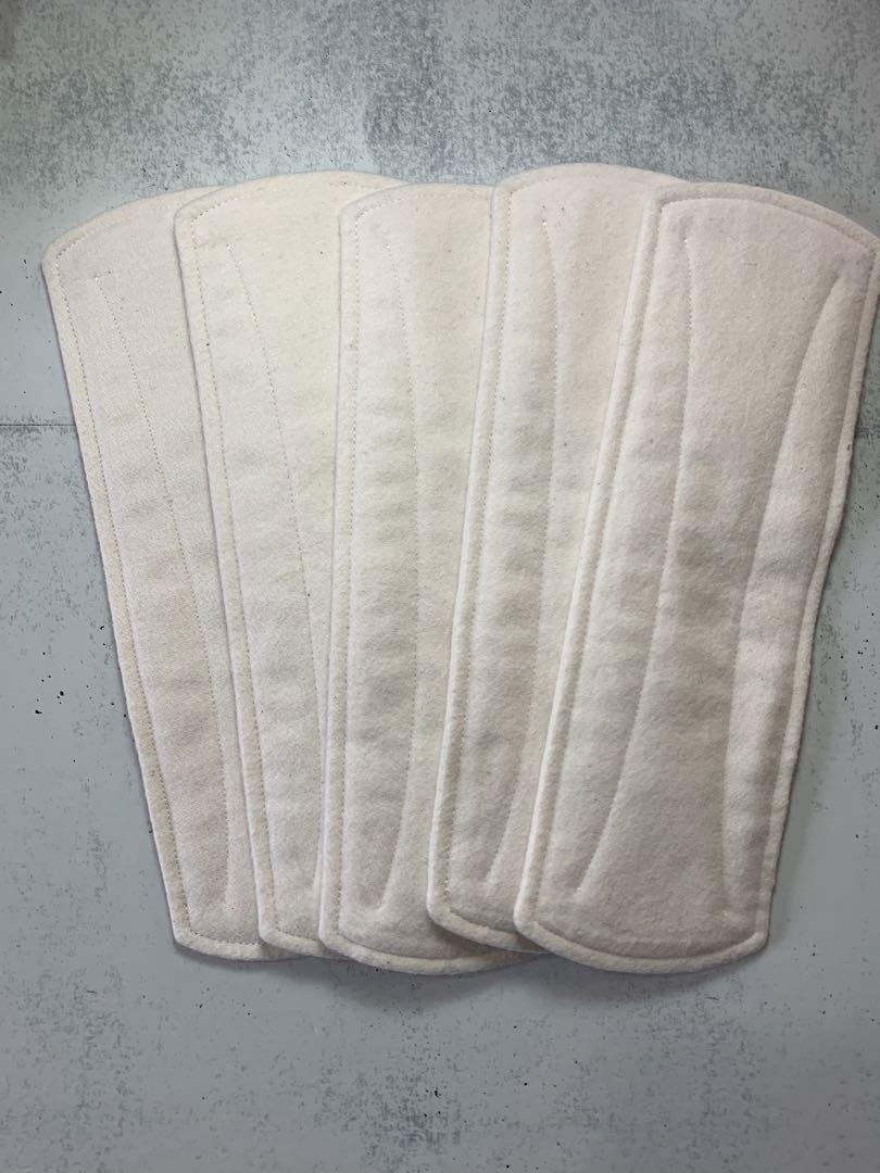 ◎5枚セット◎ハンドメイド◎布ナプキン5層パッド22cm ◎Mサイズホルダー用