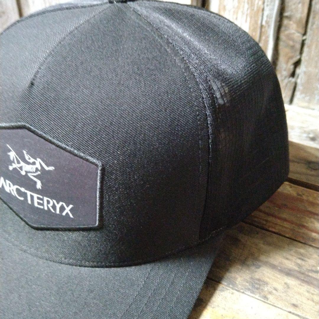 ◆ 【特別価格】アークテリクス HEXAGONAL TRUCKER キャップ