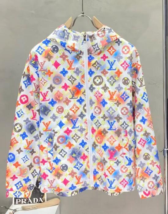 多色ロゴプリントフード付きジャケット 新品新作